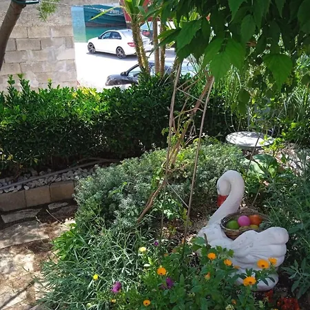 Apartment Egerius Vinisce