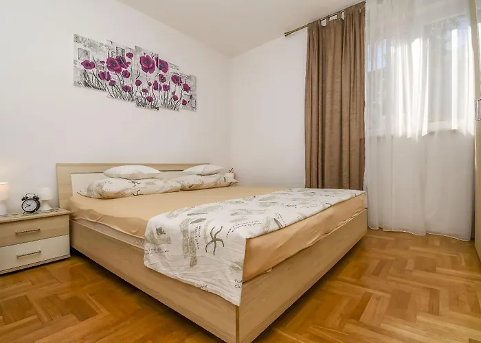 Egerius Apartment Vinišće