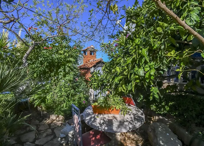 Apartment Egerius Vinišće