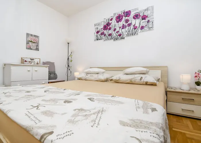 Egerius Apartment Vinišće